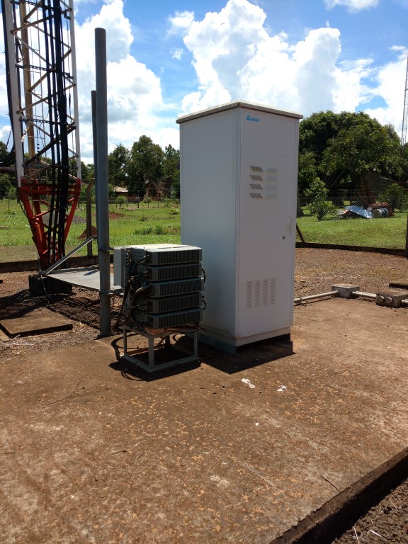 Instalación de energía en un sitio de telecomunicaciones